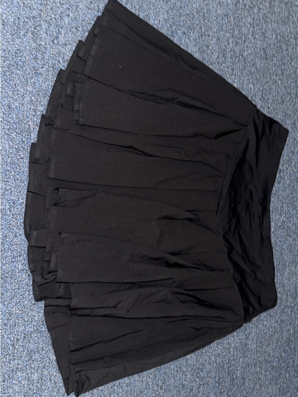 HALARA Black Circle Skirt with Pleated Panels